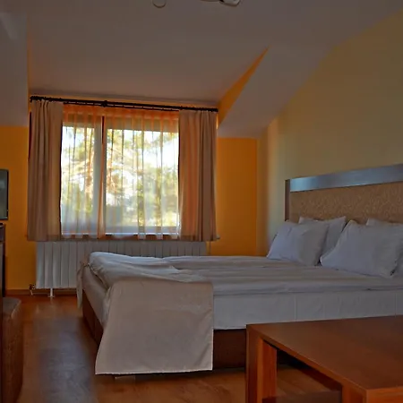 Santa Maria Hotel 3*